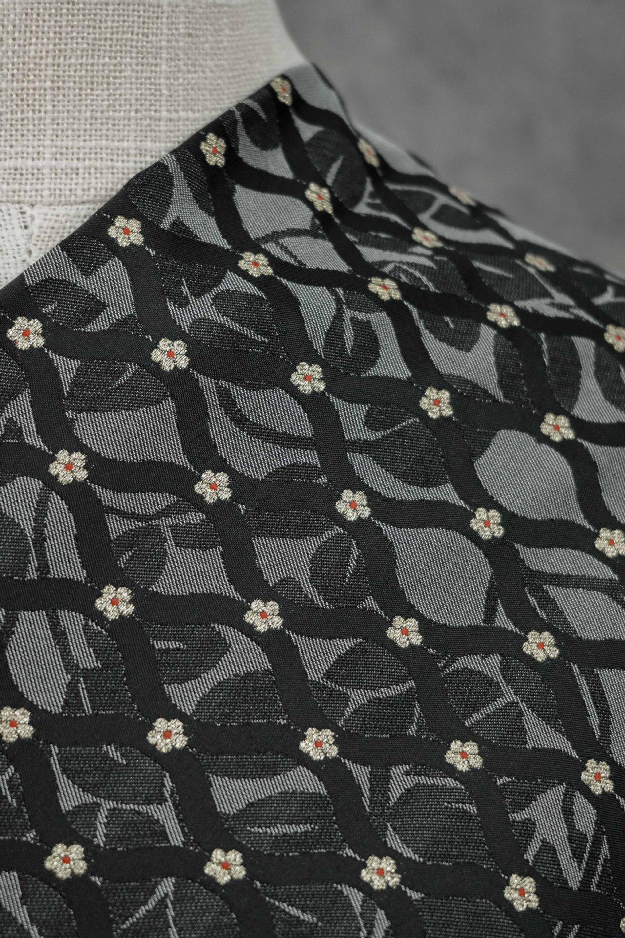 Tissu jacquard brocart ondulé rétro - Matériel de couture à motifs floraux