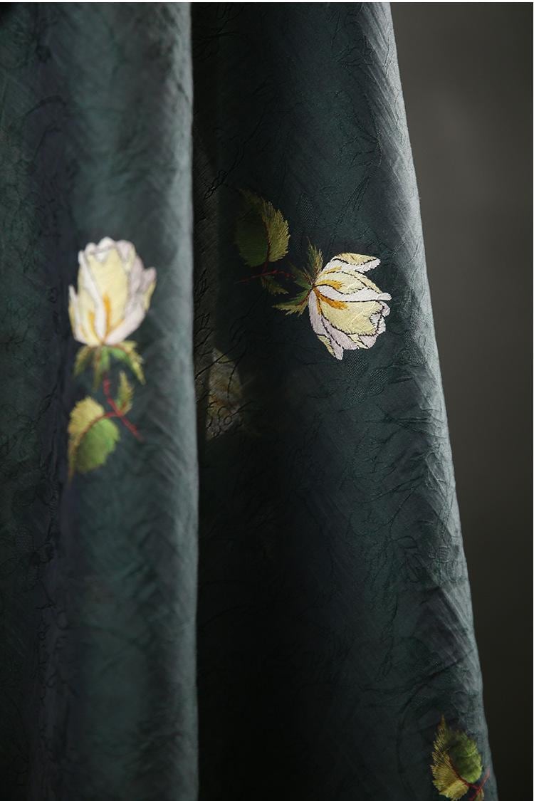 Tissu Tencel Ramie : Tissu à coudre imprimé roses, largeur 150 cm