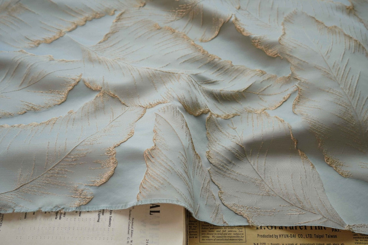 Gold Thread Leaf Jacquard Fabric: 3D Texture Upholstery, 57" Wide