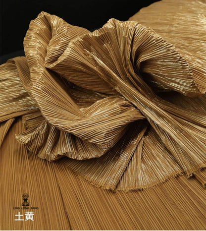 59"W Shiny Pleated Crepe Fabric: DIY Wedding Costume Decor