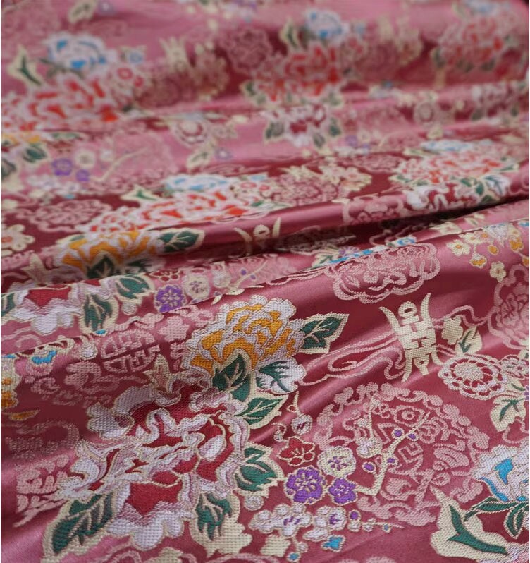 Tissu brocart de soie pivoine rose : 74 cm de large, décoration de costume de mariage