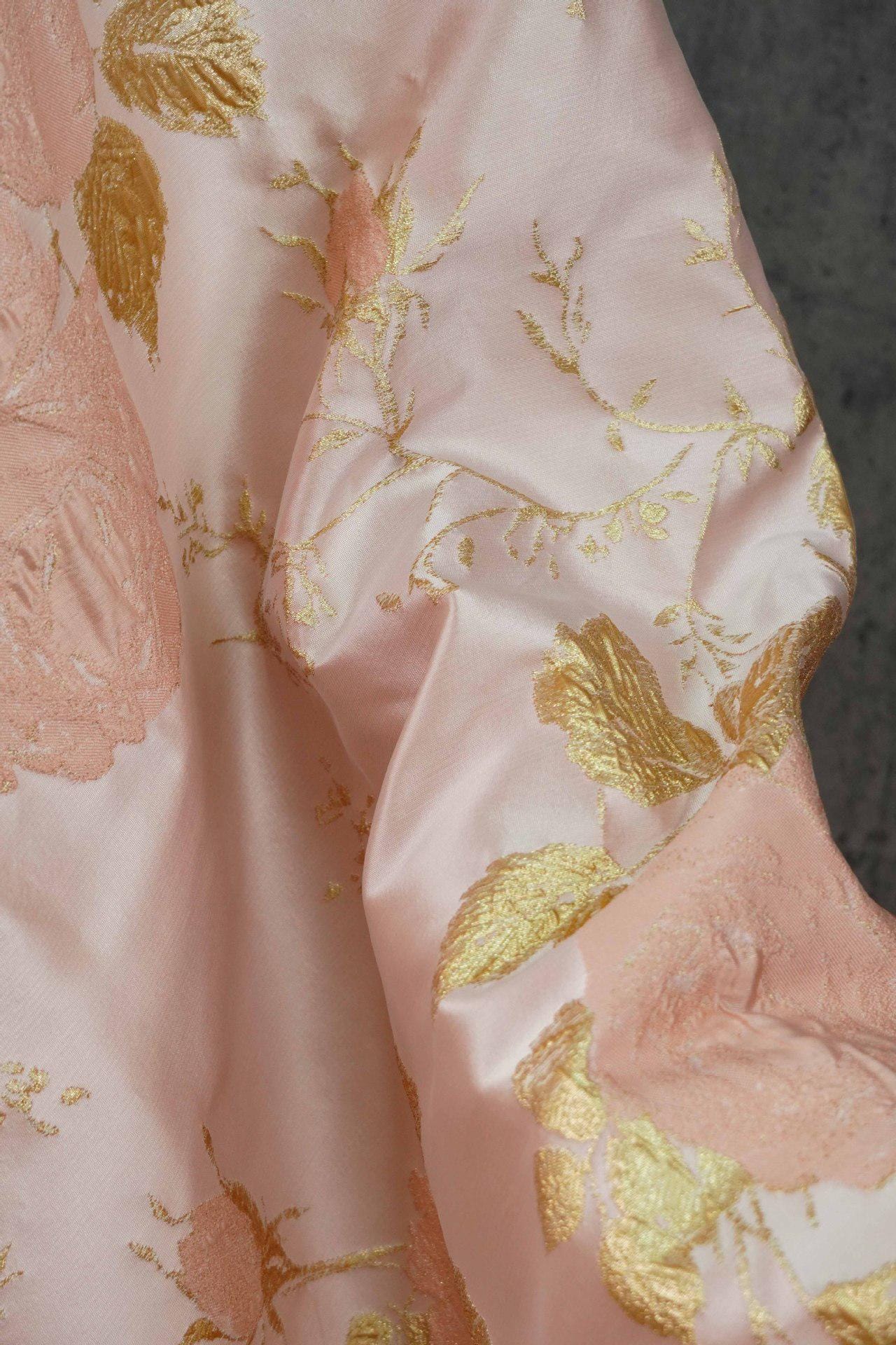 Luxury Jacquard Fabric ��� 3D Embossed Floral with Metallic Gold Accen"Wide