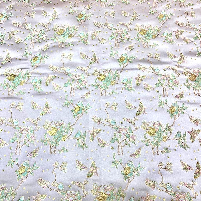 Tissu brocart papillon : Jacquard prune argenté, 150 cm de large