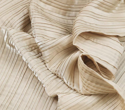 Gilt Pleated Fabric: Hard Yarn Designer Material, 55" Wide