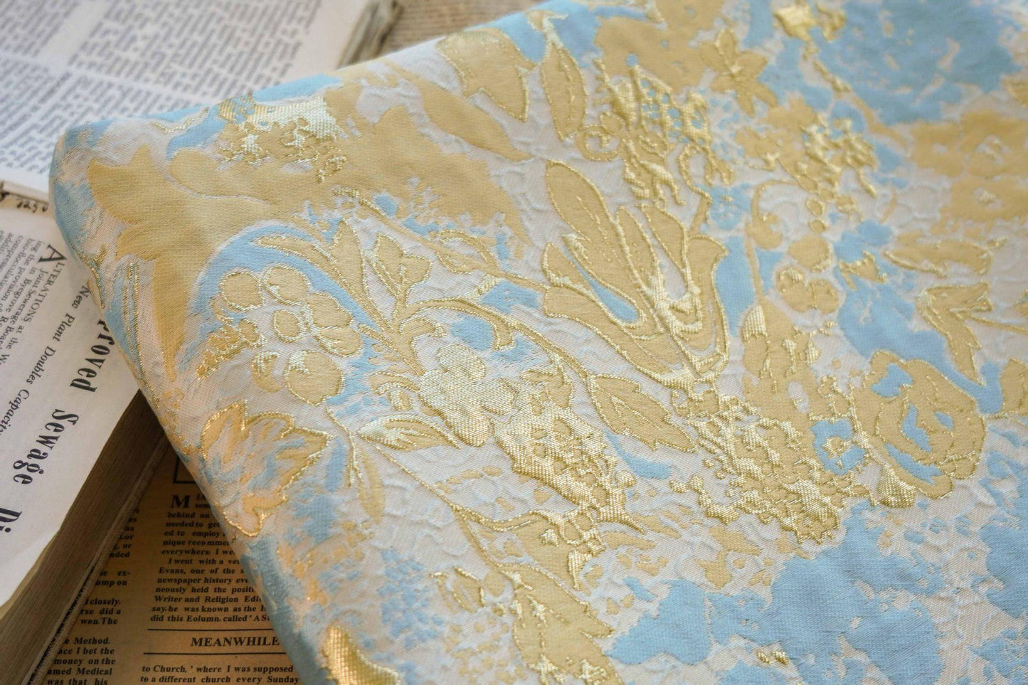 Gold Thread Floral Jacquard Fabric: Retro Upholstery & Costume Design