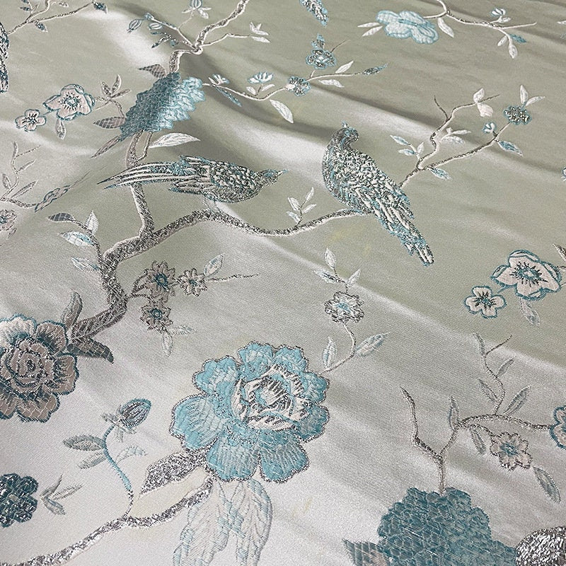 Tissu brocart jacquard Oiseau d'argent : Cheongsam, Qipao, Costume, Décoration (57 po de largeur)