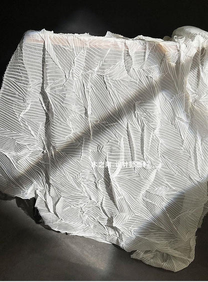 Crêpe plissé : texture pressée à la main, 140 cm de large