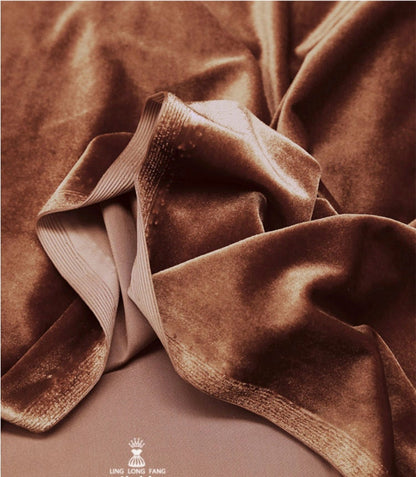 Velours extensible : 155 cm de large, pour la confection et l'ameublement - Vendu au mètre