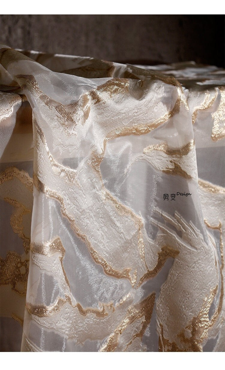 Tissu organza jacquard 3D doré : tissu transparent gaufré, 145 cm de large