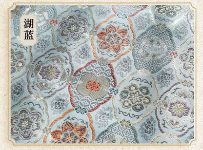Tissu brocart Nishijin-ori : mélange de soie à fleurs de cygne japonaises (29,5 po de largeur)