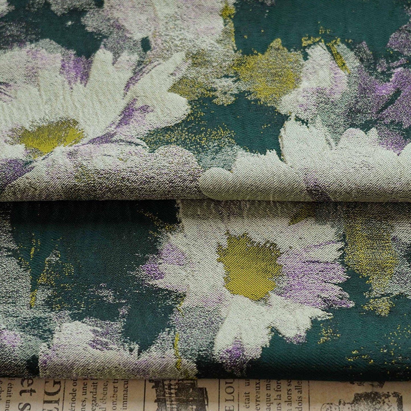Jacquard Daisy Fabric: Retro Style Oil Painting, 57" Wide, By The Meter