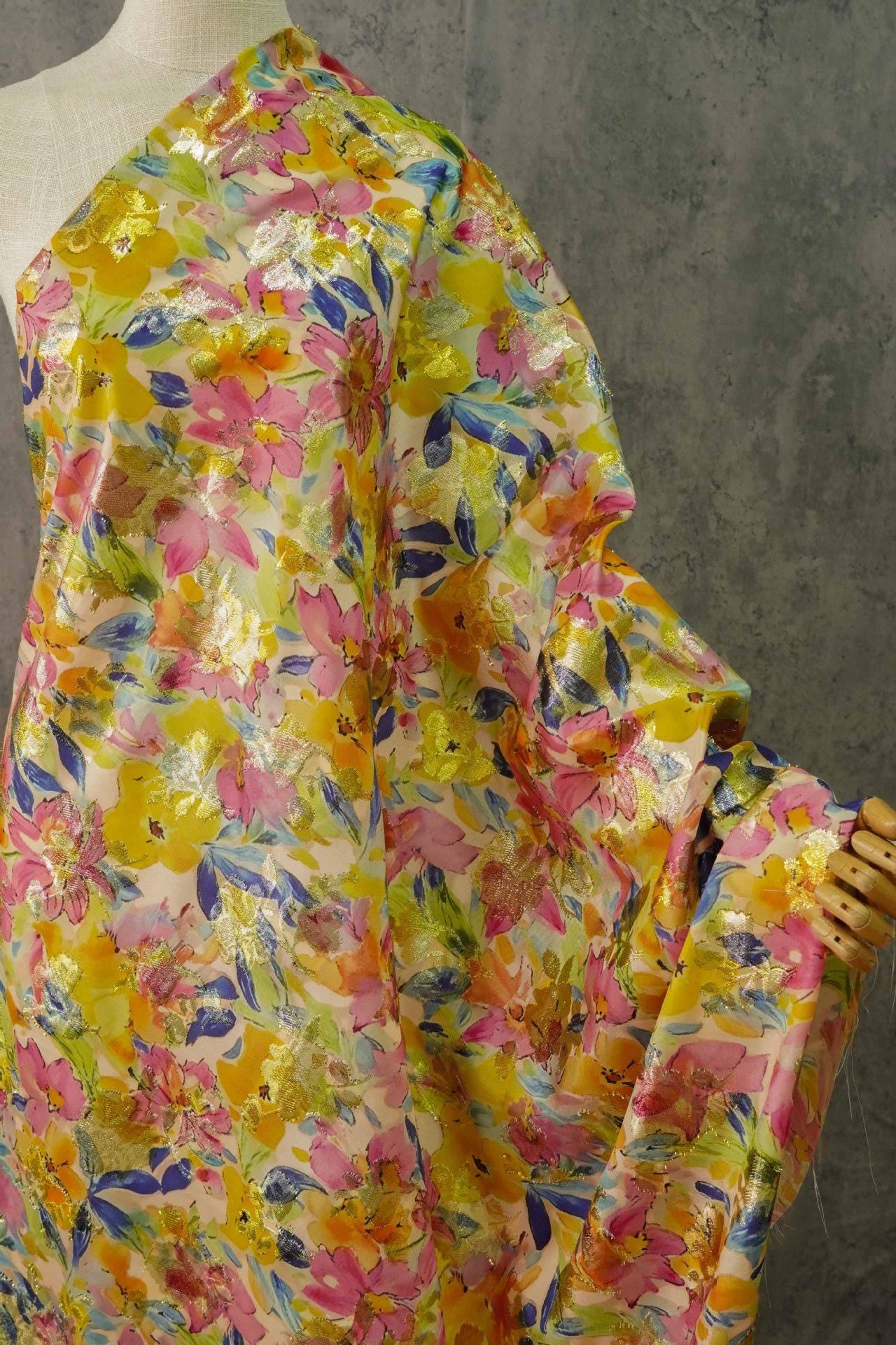 Floral Jacquard Woven Fabric: 3D Gold Thread Embossed Texture, 57" Wide
