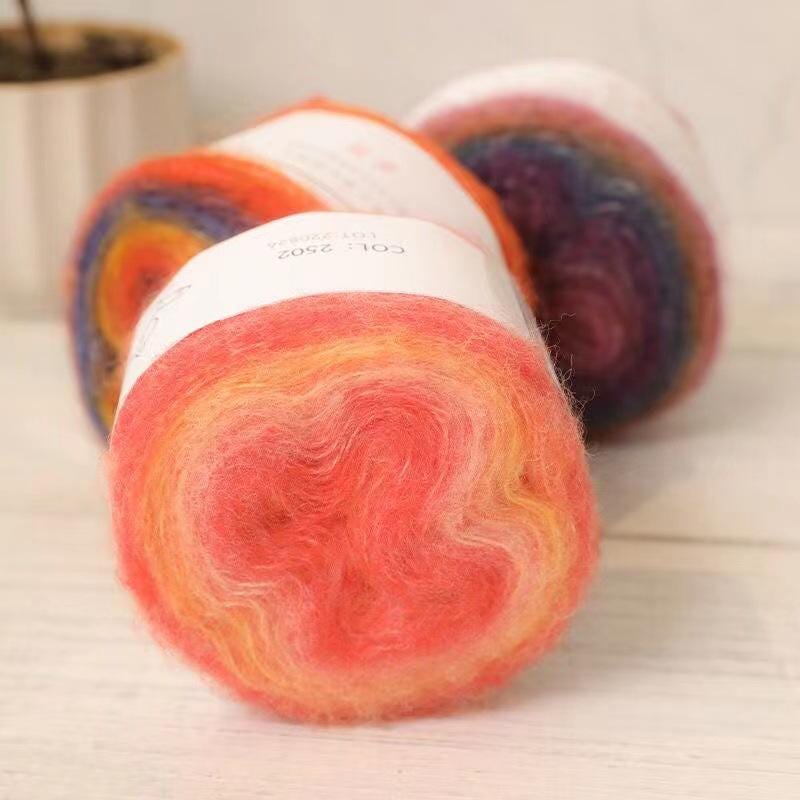 Fil de soie mohair teint à la main arc-en-ciel : dentelle légère (50 g 100 m)