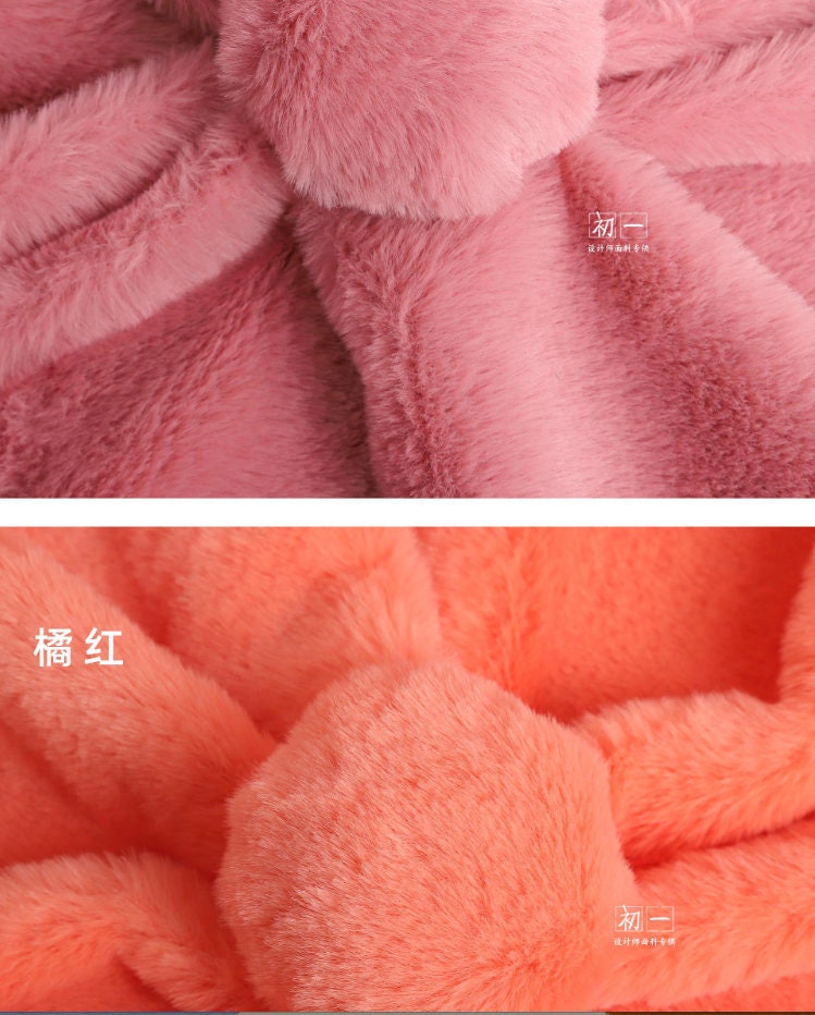 Faux Rex Rabbit Fur Fabric: Plush Polyester Material, 20"W