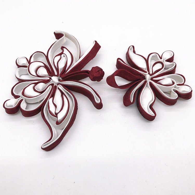 Satin Butterfly Cheongsam Buttons: Decorative Knot Fasteners (Pair) - Poppylollipop