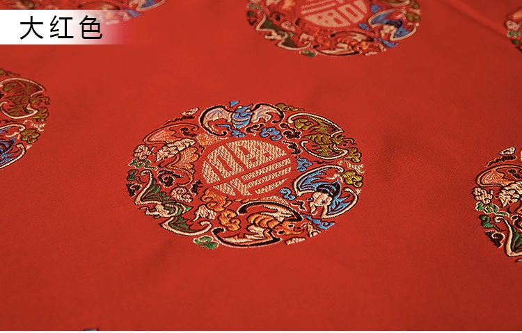 Brocart de soie rouge : tissu d'ameublement et de couture à motifs floraux traditionnels, 150 cm de large
