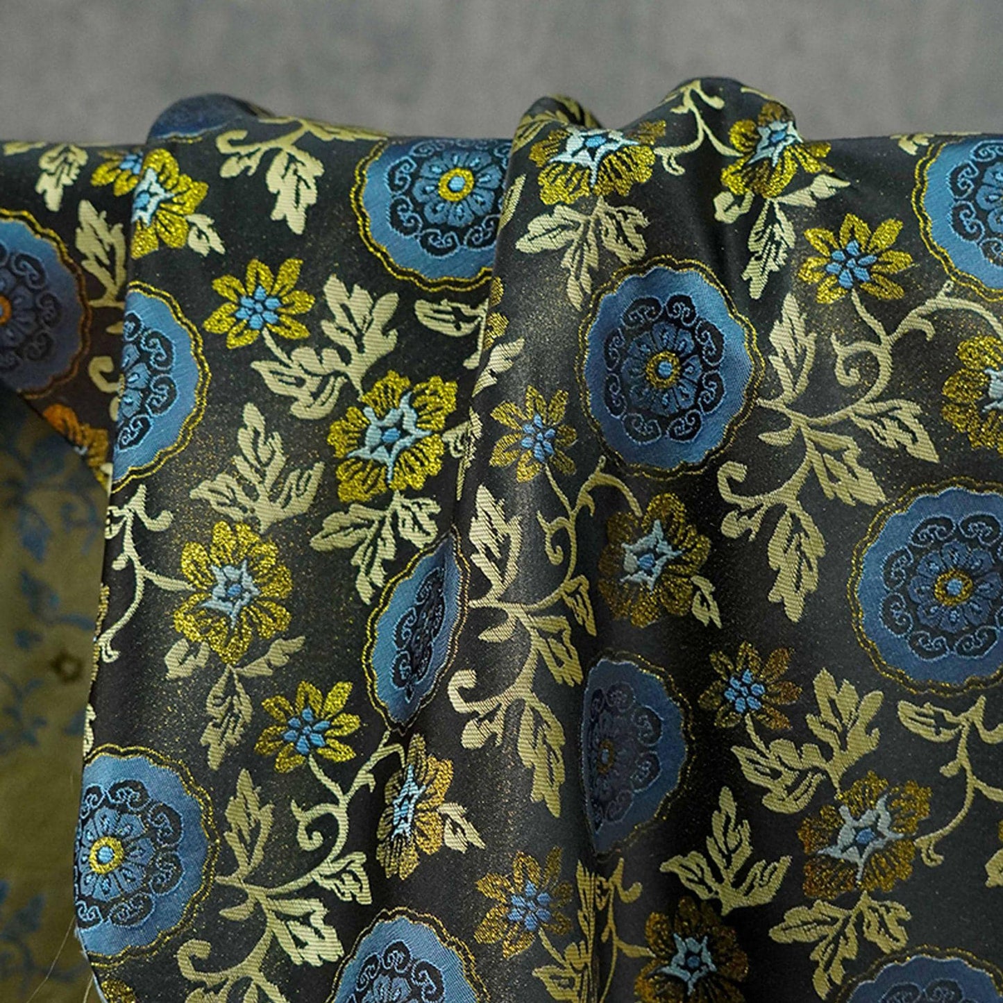 Botanical Song Jin Brocade Textile - Woven Creeping Vine and Small Flowers Design, 59"Wide