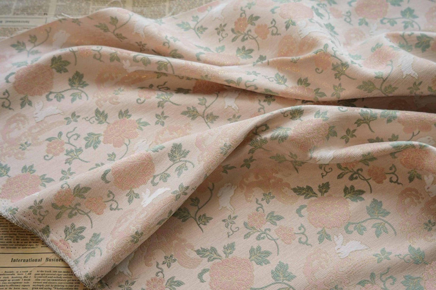 Rabbit Jacquard Velvet Fabric with Gold Thread - 59" Wide