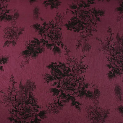 Tissu satiné à motif pivoine : rayonne imprimée de luxe foncée, 150 cm de large