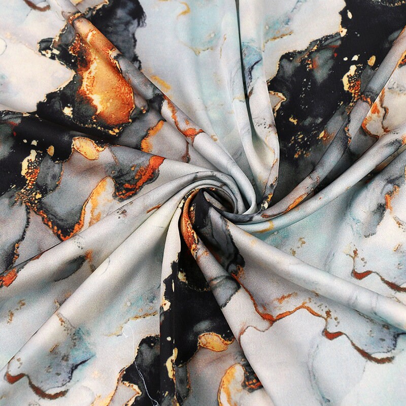Tissu en soie à motifs de la dynastie Tang : 150 cm de large, imprimé numérique sur satin