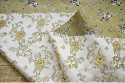 Brocart de soie à motif floral jacinthe, largeur 160 cm (vendu au mètre)