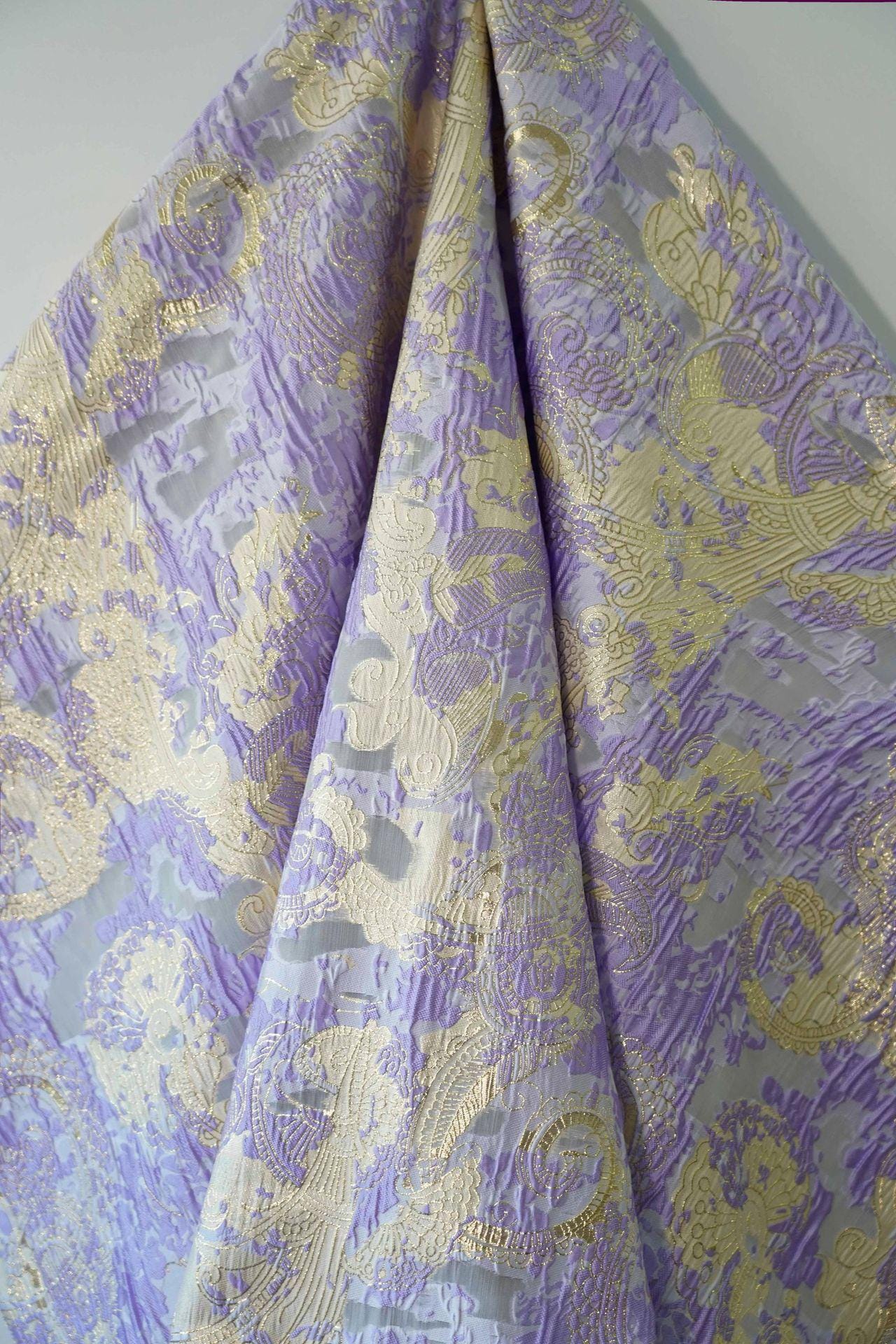 Gold Thread Jacquard Fabric: 3D Oil Painting Texture, 55" Wide