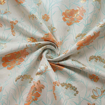 Tissu jacquard floral à fil doré : texture 3D, largeur 140 cm