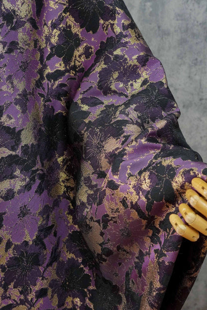 Tissu jacquard à fleurs - Style vintage avec lurex doré