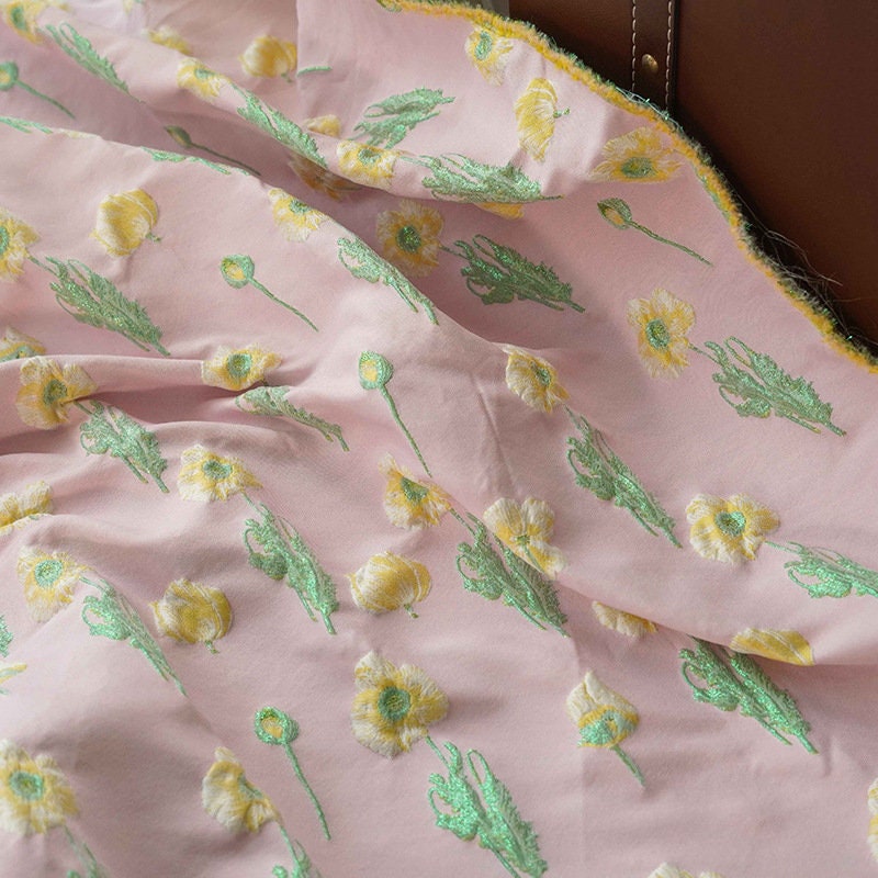 Pink Floral Jacquard Fabric: Reversible 3D Embossed Woven Material