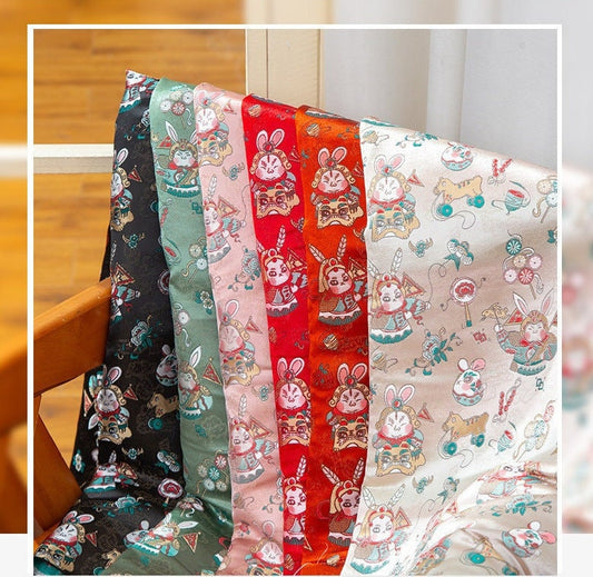 Tissu brocart de soie Lord Rabbit : Damas chinois traditionnel (59"L)