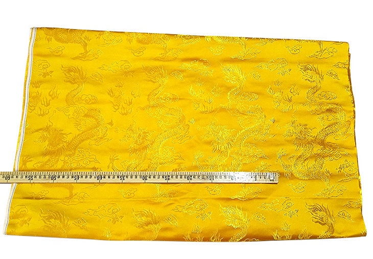 Tissu brocart Dragon d'or : satin jacquard chinois, tissu pour la couture et la décoration intérieure