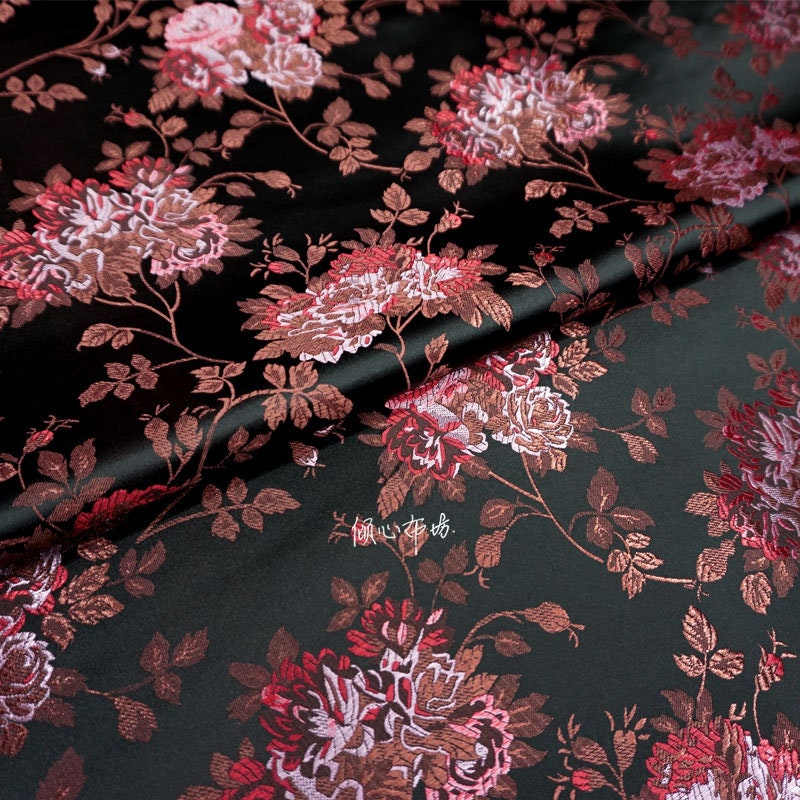 Floral Jacquard Brocade Fabric: Black Chinese Style (45"W)