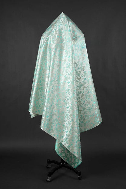 Tissu brocart de soie vert turquoise : jacquard à motifs floraux papillons, 147 cm de large