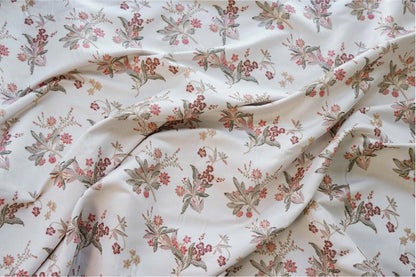 Jacquard Flower Upholstery Fabric: Gold Embossed 3D Classical Design