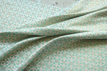 Brocart en soie mélangée ombré : jacquard style chinois à fil d'or