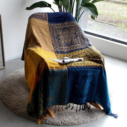 Vintage European Style Sofa Throw Blanket: Non-Slip Thick Sofa Cover