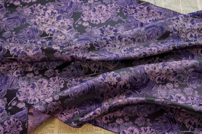 Tissu jacquard à motifs floraux violets : tissu teint en fil de 152 cm de large pour la couture et l’ameublement