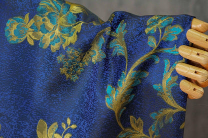 Tissu brocart jacquard à motifs floraux : robe, qipao, décoration intérieure (168 cm de large, polyester, vendu au mètre)