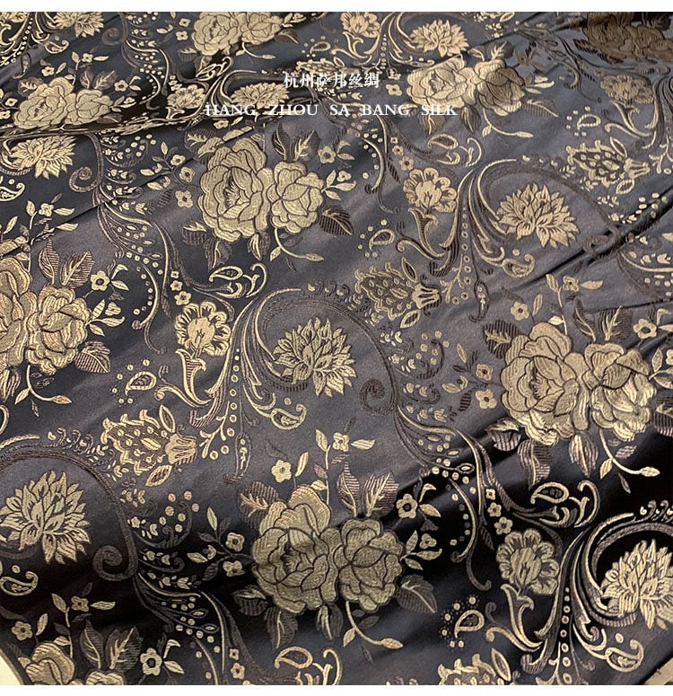 Tissu brocart floral vintage : Soie rayonne noir café, 75 cm de large
