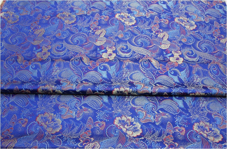Tissu brocart de soie pivoine papillon : 150 cm de large, tissu de mariage chinois