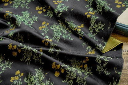 Tissu jacquard bambou oriental : 162,5 cm de large, polyester, matériau de couture