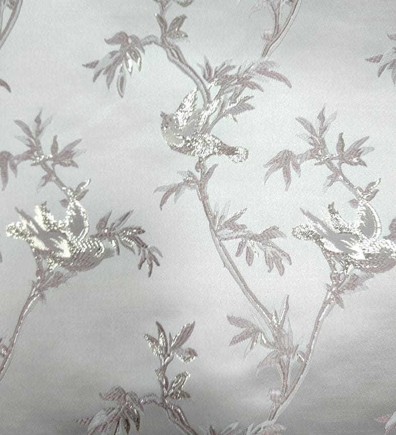 Tissu jacquard à motif d'oiseaux et de fils d'or : matériau d'ameublement de 150 cm de large