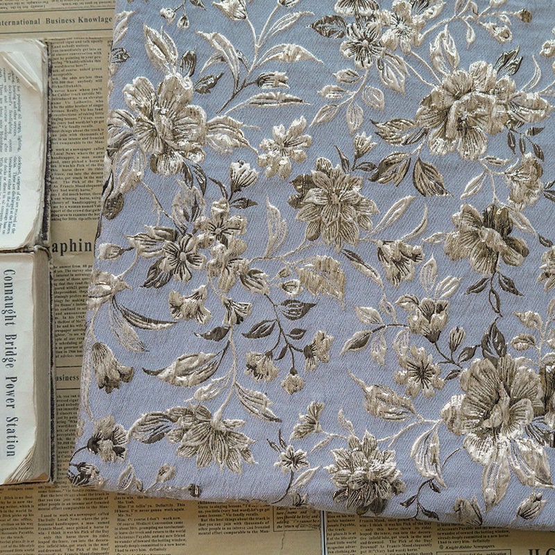 Tissu jacquard floral doré réversible : matériau de couture pour ameublement gaufré, largeur 60