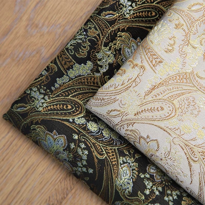 Tissu brocart à motifs cachemire : mélange de rayonne et de nylon noir et blanc, 89 cm de large, décoration de costumes