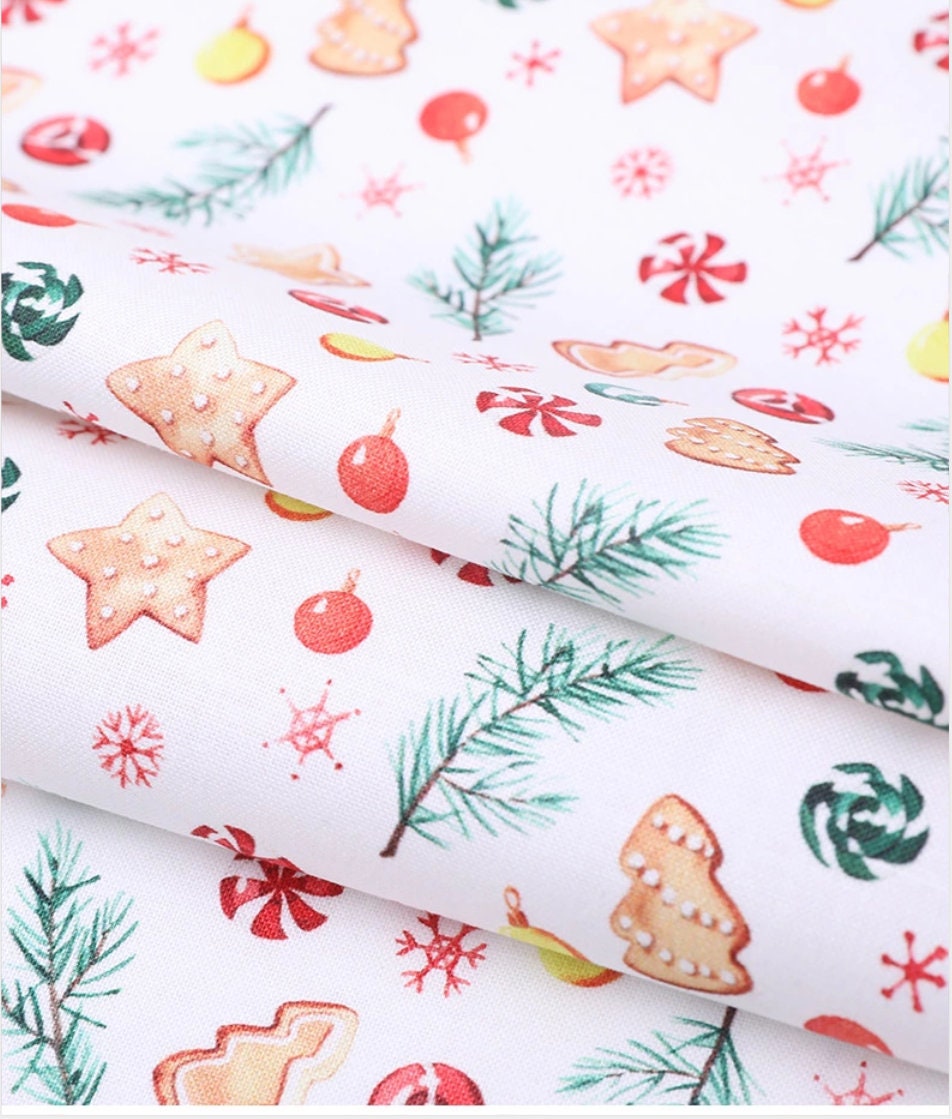 Christmas Santa 'Ho Ho' Print Cotton Fabric: Holiday Sewing, Costume, Decor