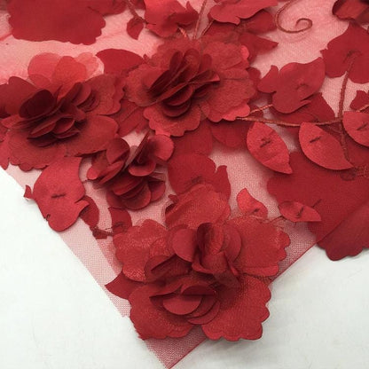 Tissu en maille brodée de fleurs ���� Voile de mariée orné de perles 3D, par Th