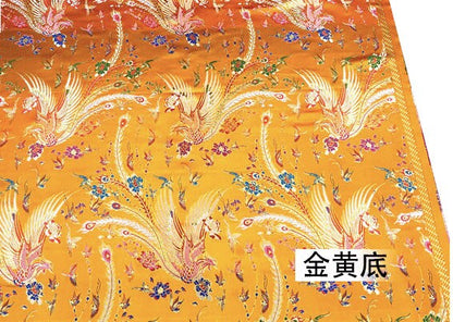Tissu satin jacquard Phoenix : Hommage aux oiseaux, tissu d'ameublement rouge (29,5 po L)