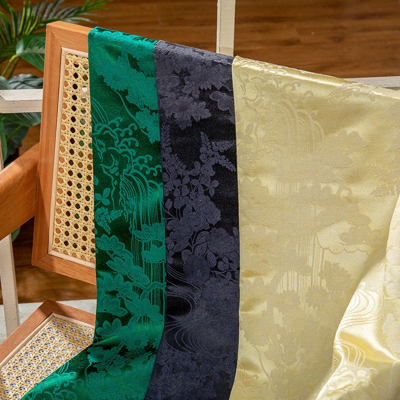 50 Momme Silk Damask Fabric: Handwoven Jacquard (59" Wide)