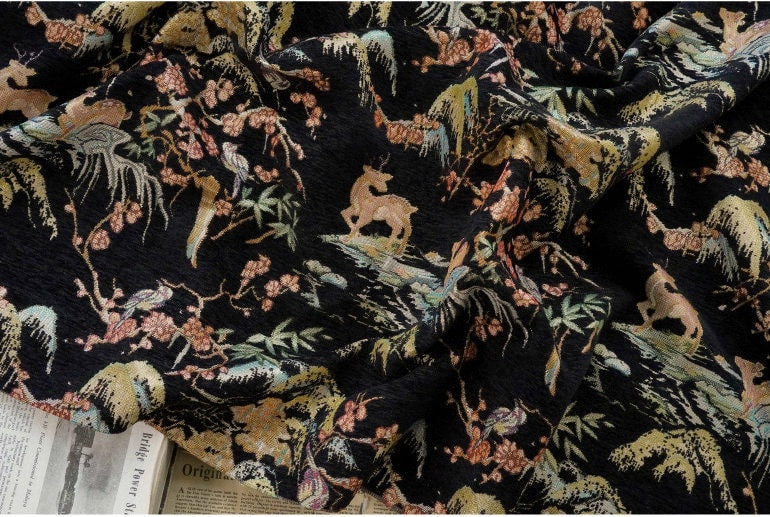 Tissu jacquard rétro motif cerf : texture 3D pour ameublement, costumes et décoration - 142 cm de large