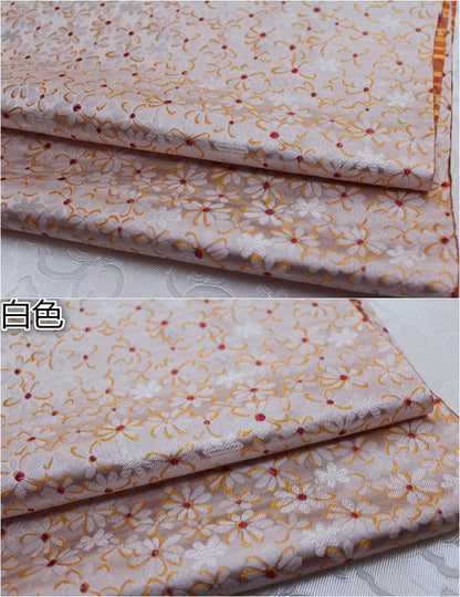 Tissu brocart de soie à motif marguerite : tissu de mariage chinois